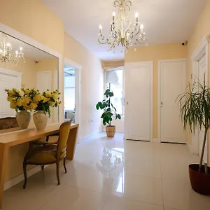 Noela's Place Appartamento